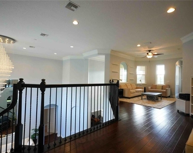 6219 Tiroco Way - Photo Thumbnail 16