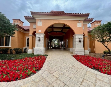 6153 Metrowest Boulevard - Photo Thumbnail 20