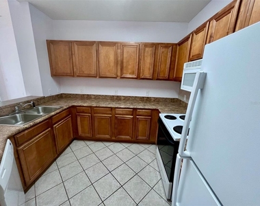 6153 Metrowest Boulevard - Photo Thumbnail 5