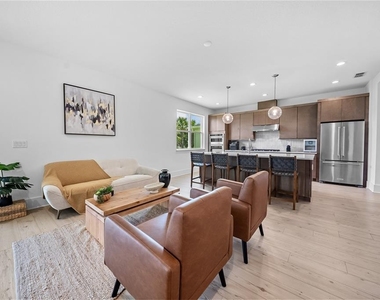 1694 Pinecliff Drive - Photo Thumbnail 29