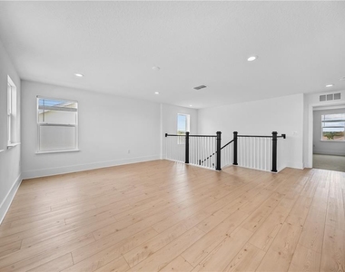 1694 Pinecliff Drive - Photo Thumbnail 35