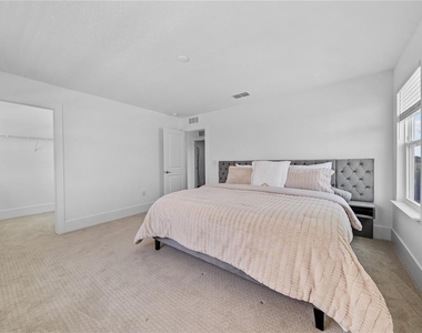 1694 Pinecliff Drive - Photo Thumbnail 50