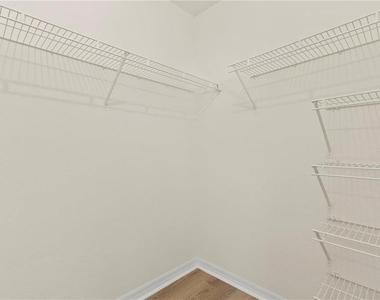 7330 Westpointe Boulevard - Photo Thumbnail 19