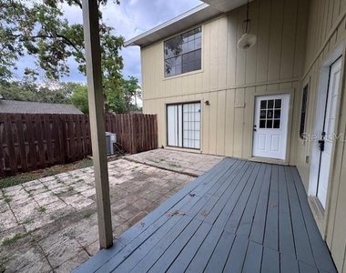 4546 Lighthouse Circle - Photo Thumbnail 2