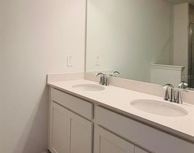 3649 Se 37th Ct - Photo Thumbnail 10