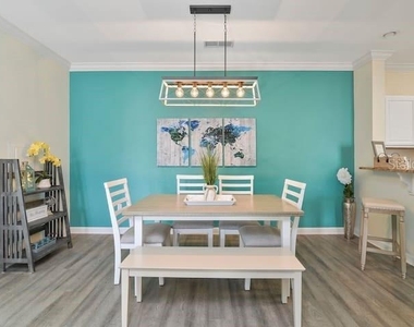 1301 Tuscan Terrace - Photo Thumbnail 5