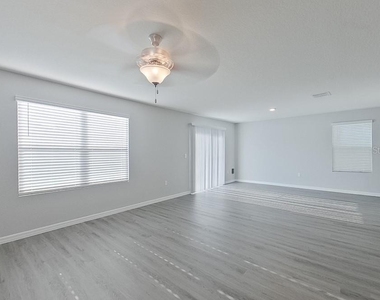 8614 Sw 43rd Terrace - Photo Thumbnail 2