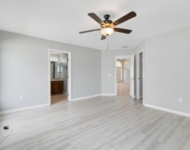 12 Sawfish Lane - Photo Thumbnail 18