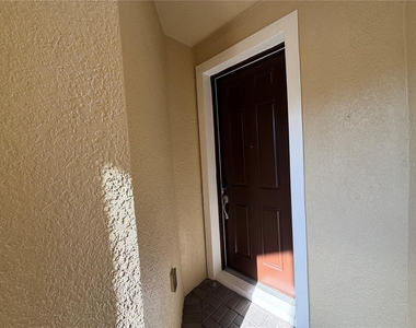 1018 Capitol Hill Court - Photo Thumbnail 4