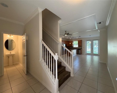 1018 Capitol Hill Court - Photo Thumbnail 5