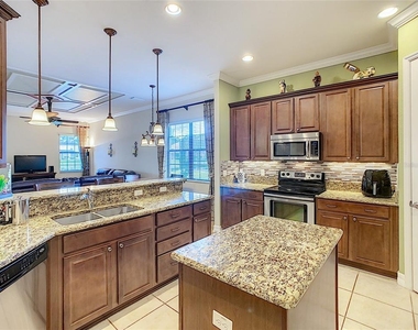 10767 Willow Ridge Loop - Photo Thumbnail 11