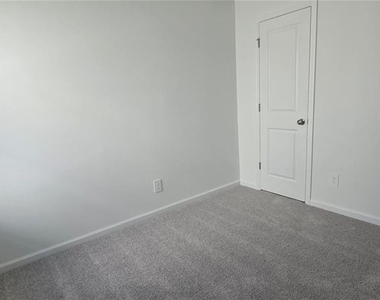 5621 Morant Bay Path - Photo Thumbnail 10
