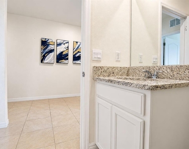 1071 Brooklet Drive - Photo Thumbnail 7