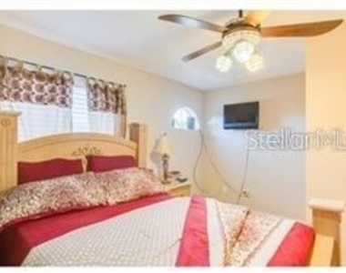 6037 Scotchwood Glen - Photo Thumbnail 12