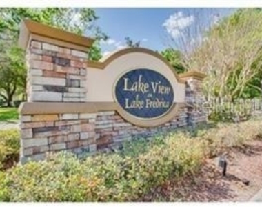 6037 Scotchwood Glen - Photo Thumbnail 19