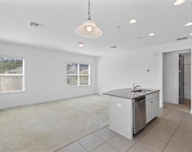 13153 Lessing Avenue - Photo Thumbnail 5