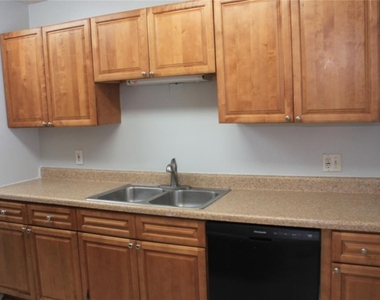 1695 Lee Road - Photo Thumbnail 13