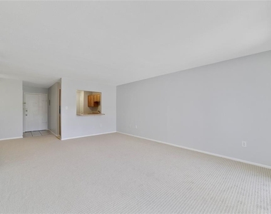 1695 Lee Road - Photo Thumbnail 11