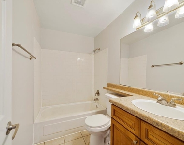 1695 Lee Road - Photo Thumbnail 21