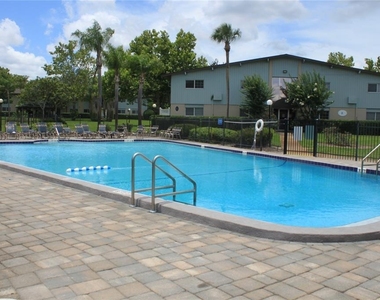 1695 Lee Road - Photo Thumbnail 7