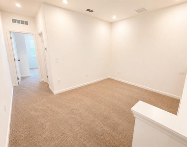 3309 Canna Lily Place - Photo Thumbnail 3