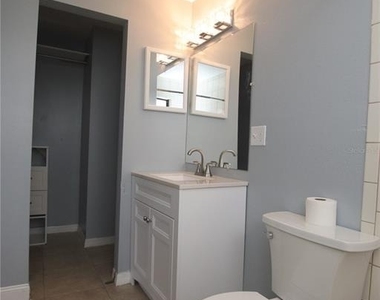 304 Sun Dial Court - Photo Thumbnail 16