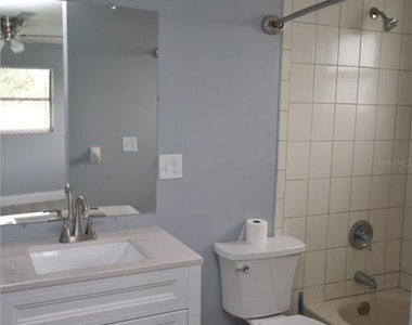 304 Sun Dial Court - Photo Thumbnail 18