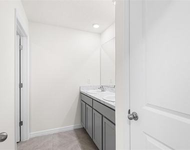 5106 Plumeria Drive - Photo Thumbnail 16