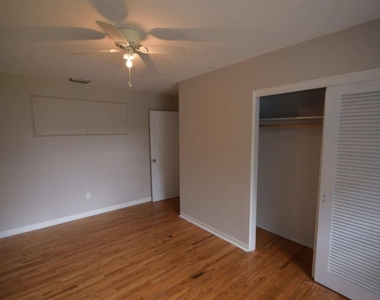 307 Steedly Avenue - Photo Thumbnail 9