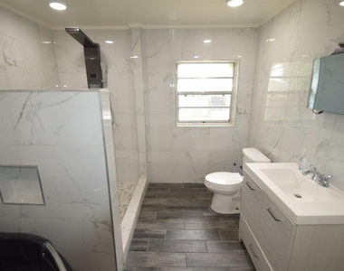 307 Steedly Avenue - Photo Thumbnail 8