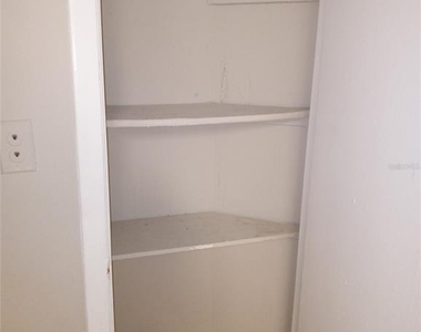 6918 Trout Street - Photo Thumbnail 9