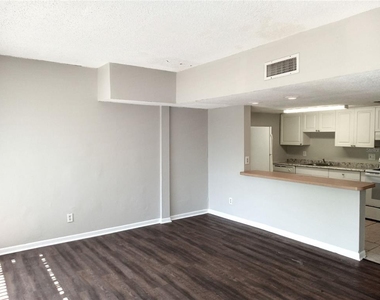 6918 Trout Street - Photo Thumbnail 10