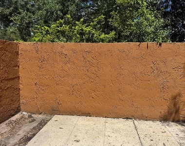 6918 Trout Street - Photo Thumbnail 3