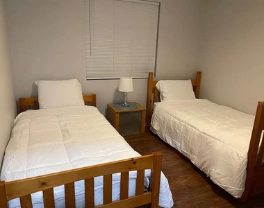 23084 Nw 184 Road - Photo Thumbnail 12