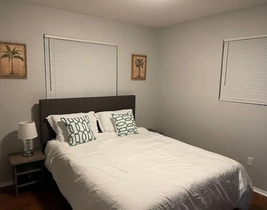 23084 Nw 184 Road - Photo Thumbnail 10