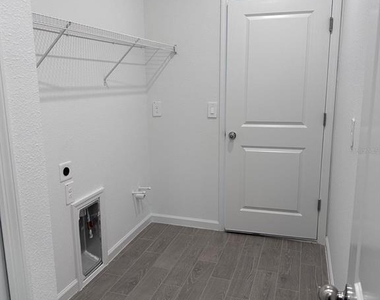 12345 Nw 137 Way - Photo Thumbnail 20