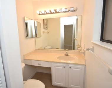 6 Broadmore Circle - Photo Thumbnail 22