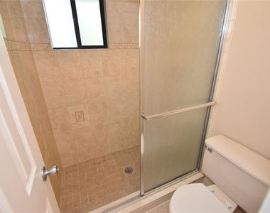 6 Broadmore Circle - Photo Thumbnail 19