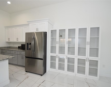 108 Plain View Drive - Photo Thumbnail 10