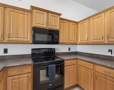 113 Whippoorwill Drive - Photo Thumbnail 19