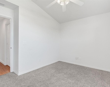 113 Whippoorwill Drive - Photo Thumbnail 30