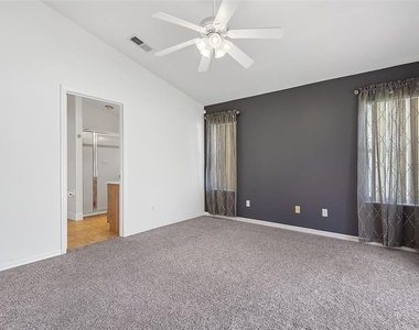 113 Whippoorwill Drive - Photo Thumbnail 21