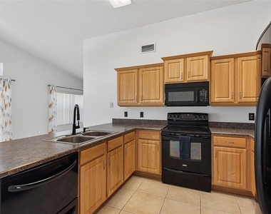 113 Whippoorwill Drive - Photo Thumbnail 18