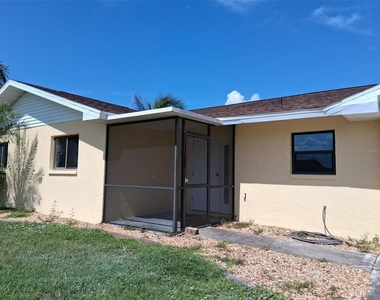 4105 Yucatan Circle - Photo Thumbnail 8
