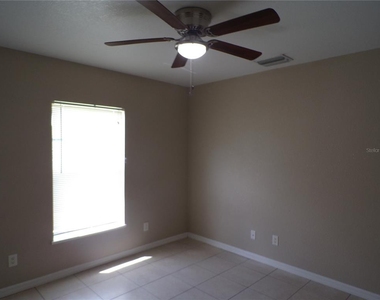 385 Sunflower Street - Photo Thumbnail 14