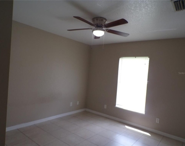 385 Sunflower Street - Photo Thumbnail 12