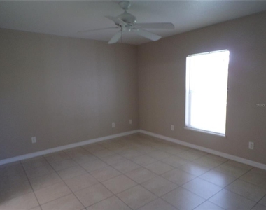 385 Sunflower Street - Photo Thumbnail 21