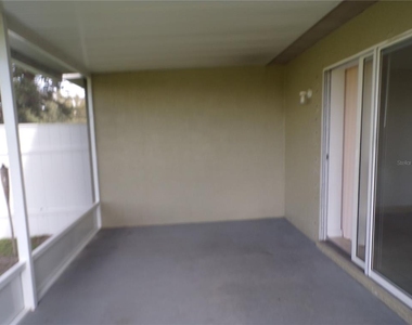 385 Sunflower Street - Photo Thumbnail 22