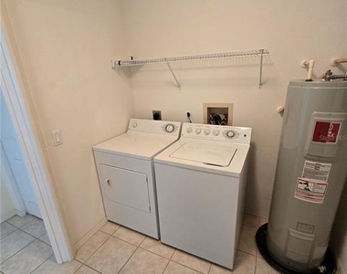5800 Sabal Trace Drive - Photo Thumbnail 18