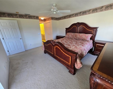 5800 Sabal Trace Drive - Photo Thumbnail 10